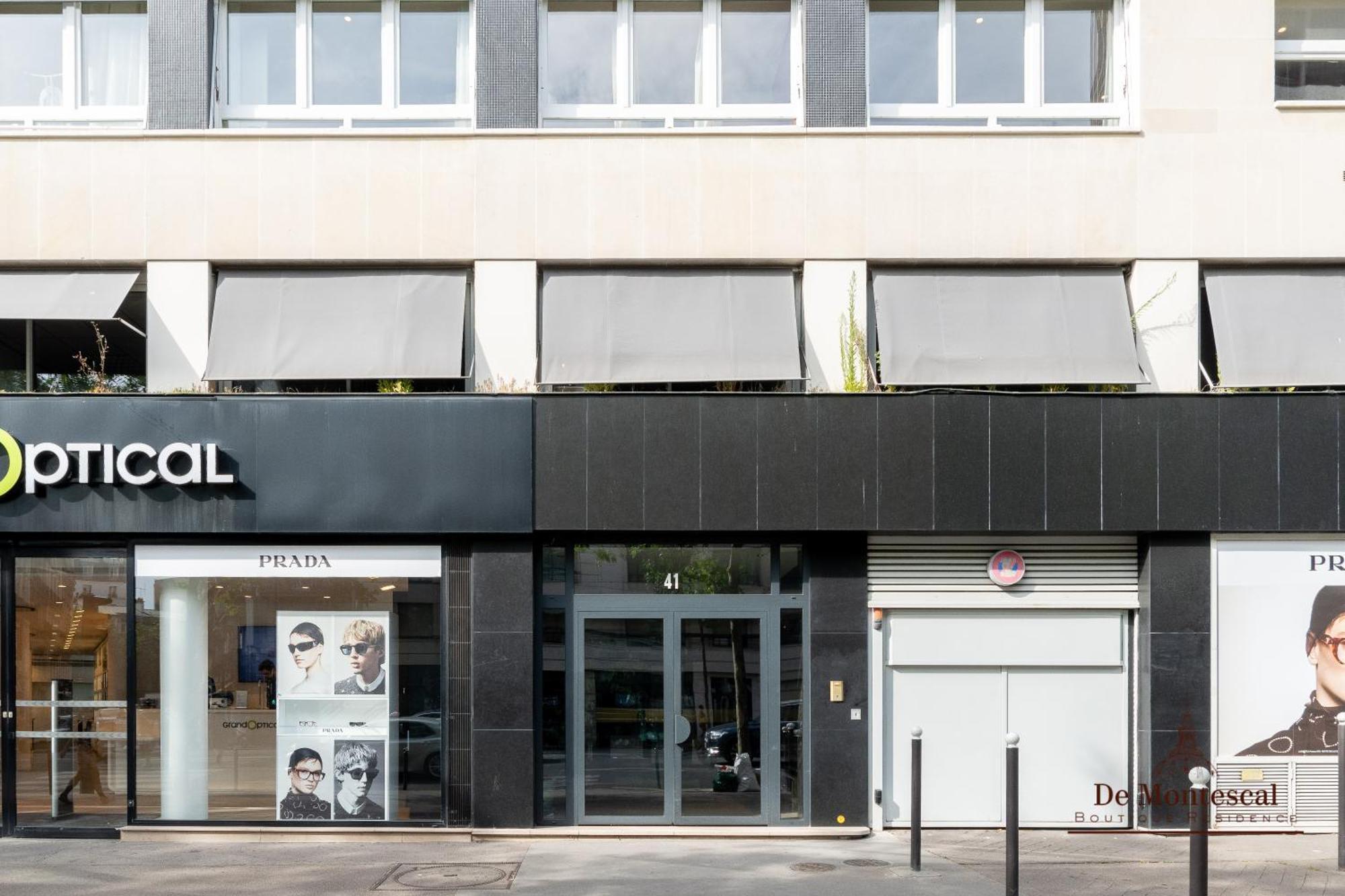 De Montescal Montparnasse Ac In A Prime Location 22 -36m2 Appartement